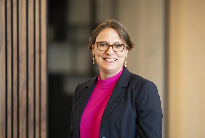 Lumos consultancy- Angela Hensels